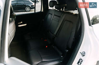 Внедорожник / Кроссовер Mercedes-Benz GLB-Class 2020 в 