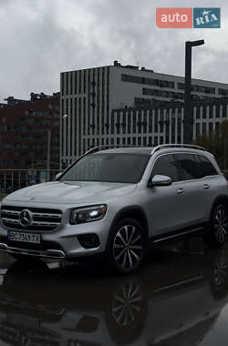 Позашляховик / Кросовер Mercedes-Benz GLB-Class 2020 в 