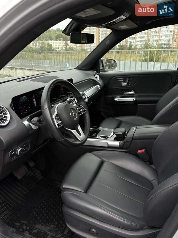 Внедорожник / Кроссовер Mercedes-Benz GLB-Class 2020 в Львове