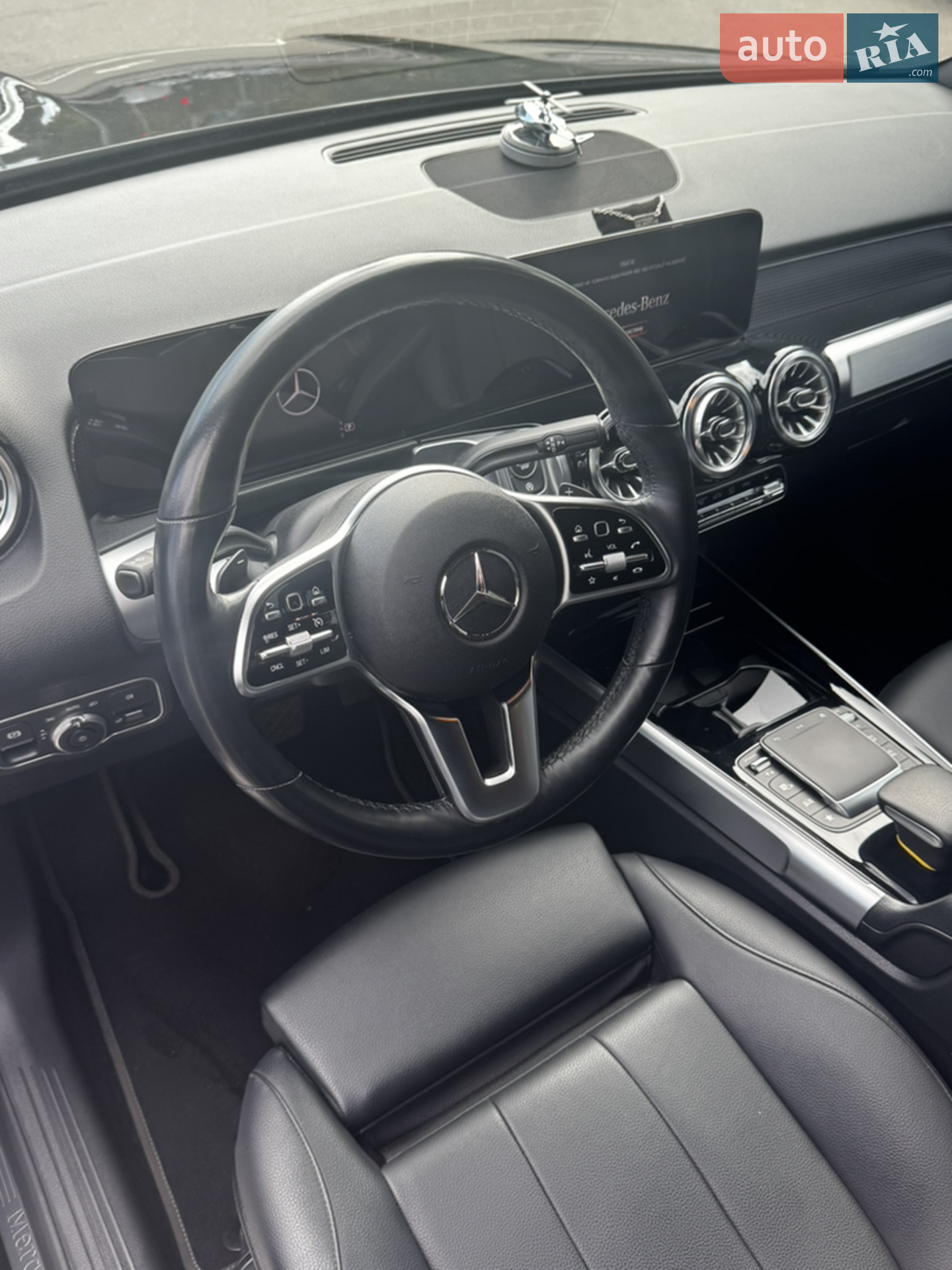 2023 Mercedes-Benz GLB - мініатюра 13