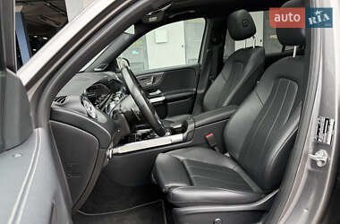 Внедорожник / Кроссовер Mercedes-Benz GLB-Class 2021 в 