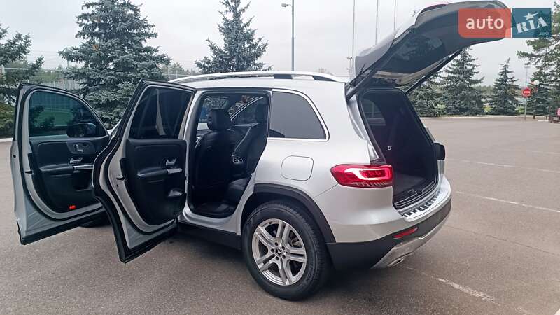 Позашляховик / Кросовер Mercedes-Benz GLB-Class 2019 в Києві