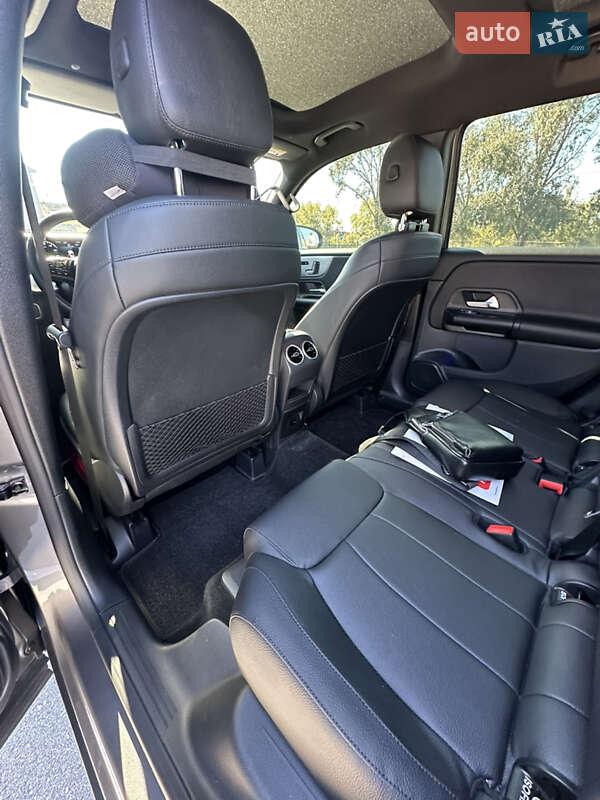 Внедорожник / Кроссовер Mercedes-Benz GLB-Class 2021 в Киеве фото 18 Внедорожник / Кроссовер Mercedes-Benz GLB-Class 2021 в Киеве