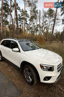 Позашляховик / Кросовер Mercedes-Benz GLB-Class 2021 в Києві
