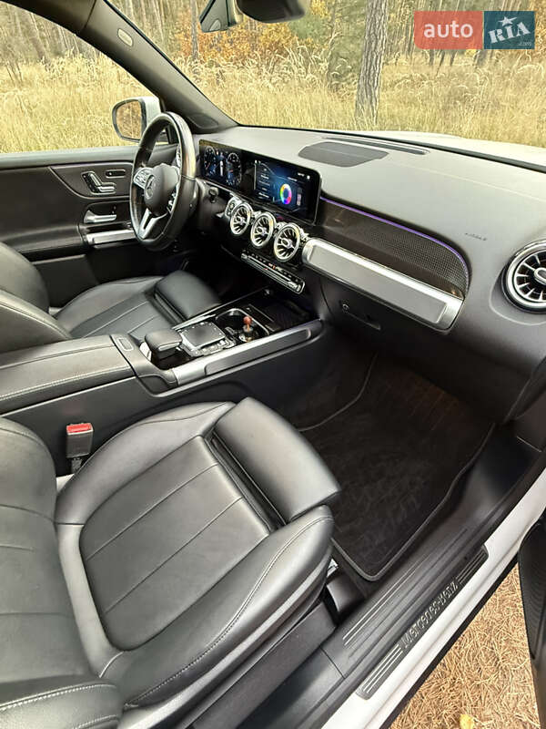 Внедорожник / Кроссовер Mercedes-Benz GLB-Class 2021 в Киеве