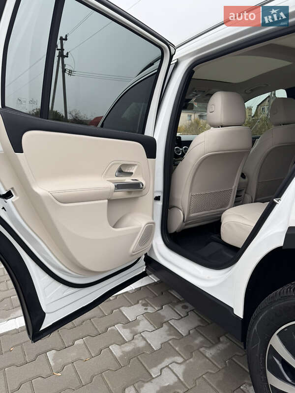 Позашляховик / Кросовер Mercedes-Benz GLB-Class 2023 в Києві фото 20 Позашляховик / Кросовер Mercedes-Benz GLB-Class 2023 в Києві