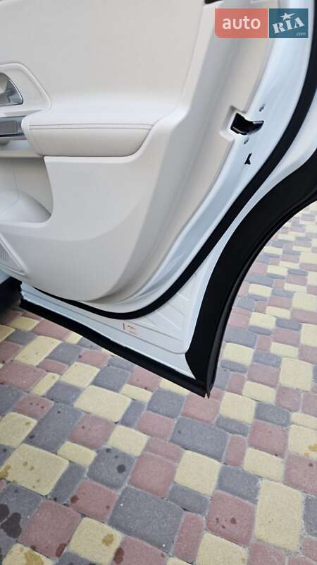 Внедорожник / Кроссовер Mercedes-Benz GLB-Class 2022 в Киеве фото 20 Внедорожник / Кроссовер Mercedes-Benz GLB-Class 2022 в Киеве