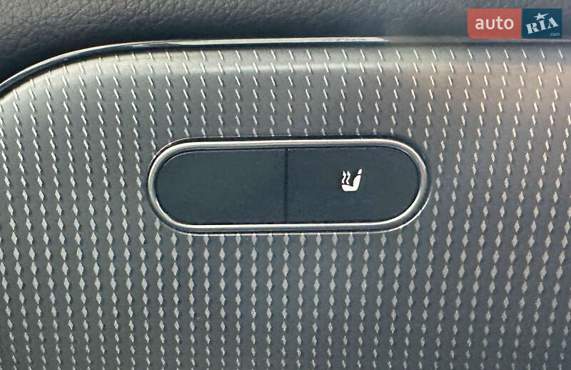 Внедорожник / Кроссовер Mercedes-Benz GLB-Class 2021 в Львове