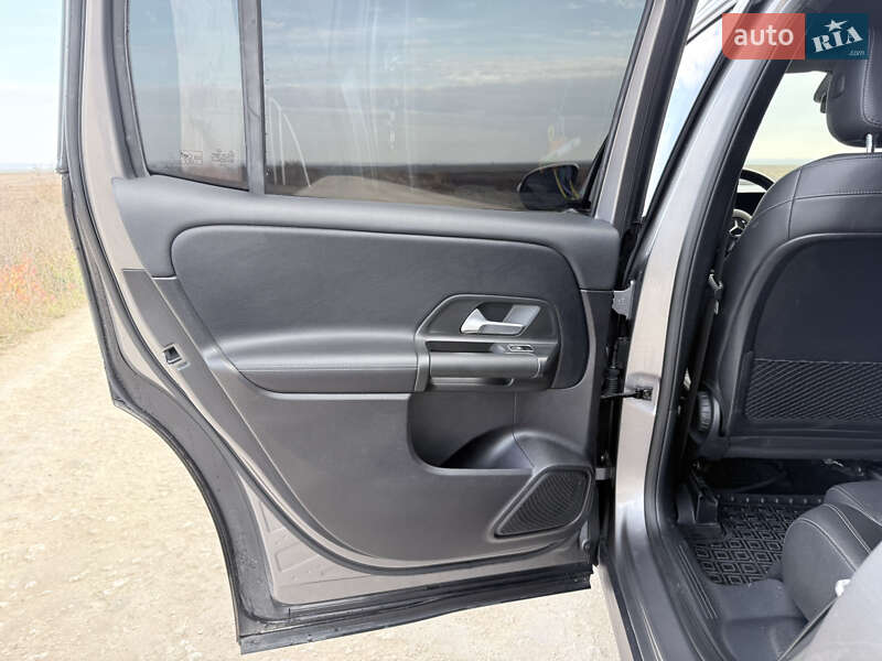 Позашляховик / Кросовер Mercedes-Benz GLB-Class 2021 в Тернополі фото 24 Позашляховик / Кросовер Mercedes-Benz GLB-Class 2021 в Тернополі