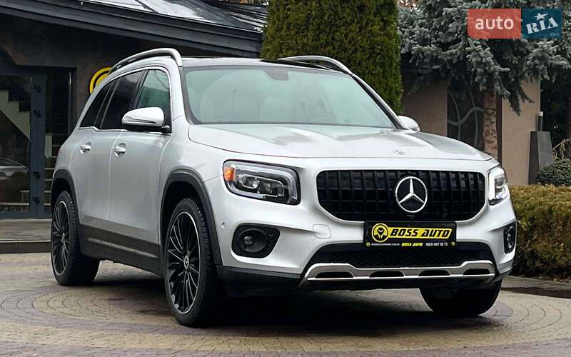 Mercedes-Benz GLB-Class 2020