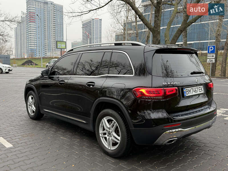 Позашляховик / Кросовер Mercedes-Benz GLB-Class 2020 в Києві