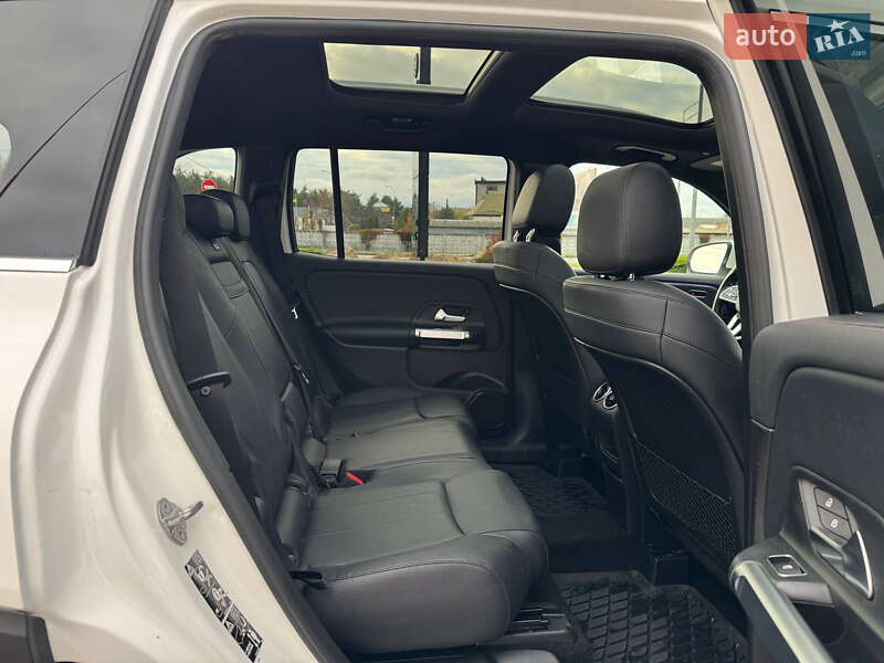 Внедорожник / Кроссовер Mercedes-Benz GLB-Class 2021 в Буче
