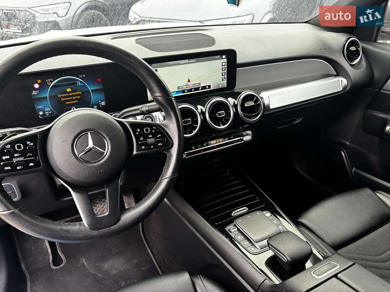 Внедорожник / Кроссовер Mercedes-Benz GLB-Class 2021 в Львове