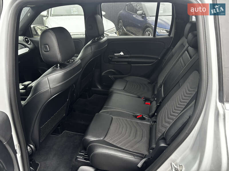 Внедорожник / Кроссовер Mercedes-Benz GLB-Class 2021 в Львове