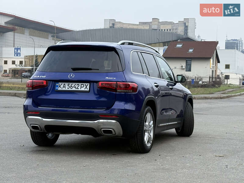 Внедорожник / Кроссовер Mercedes-Benz GLB-Class 2020 в Киеве