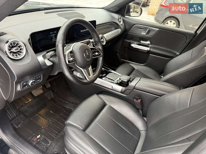 Позашляховик / Кросовер Mercedes-Benz GLB-Class 2021 в Рівному