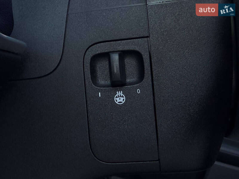 Внедорожник / Кроссовер Mercedes-Benz GLB-Class 2021 в Киеве фото 20 Внедорожник / Кроссовер Mercedes-Benz GLB-Class 2021 в Киеве