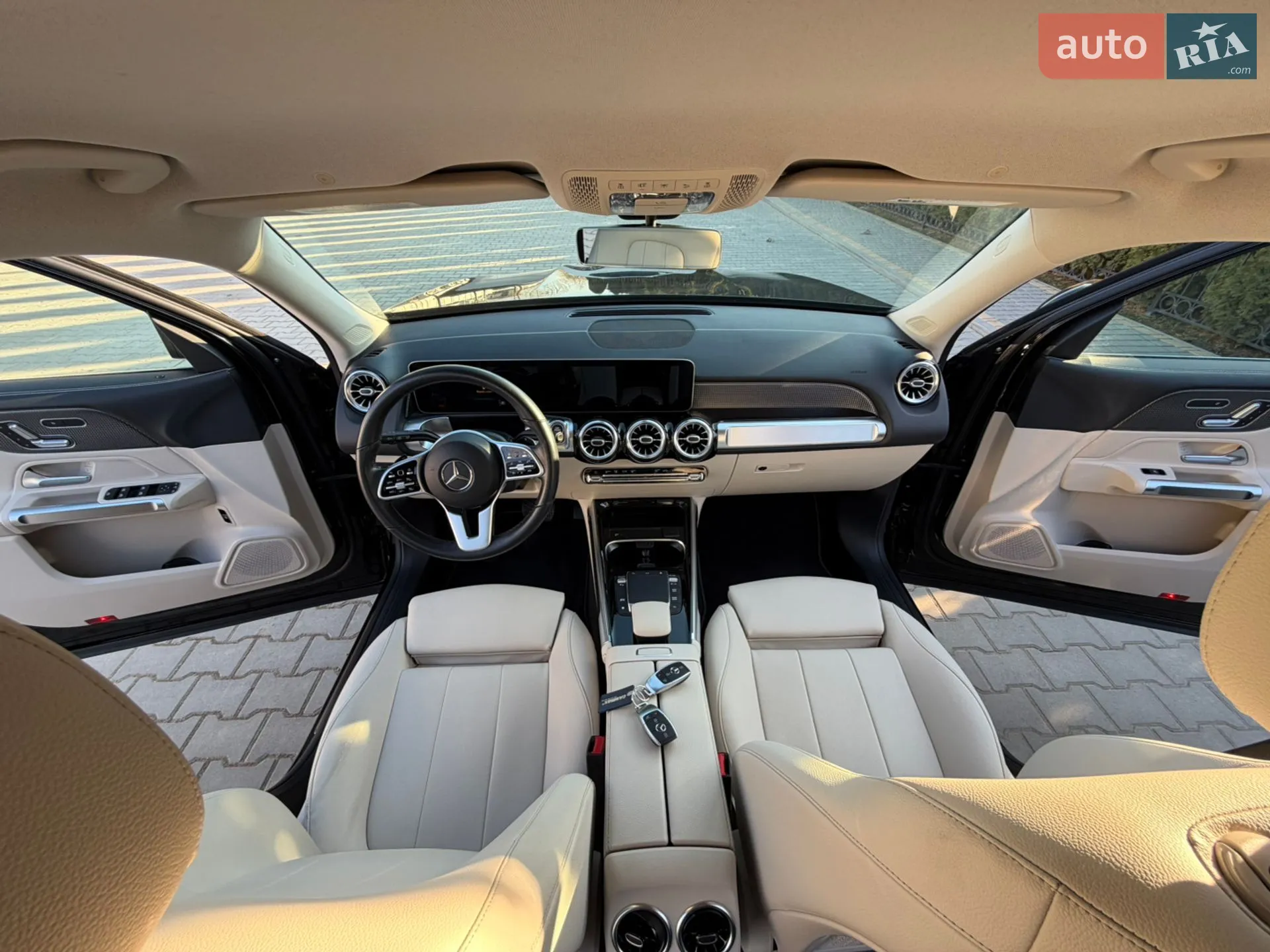 2021 Mercedes-Benz GLB - мініатюра 33