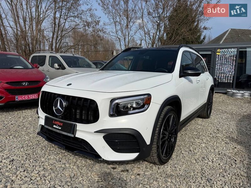 Mercedes-Benz GLB-Class 2023 Mercedes-Benz GLB-Class 2023
