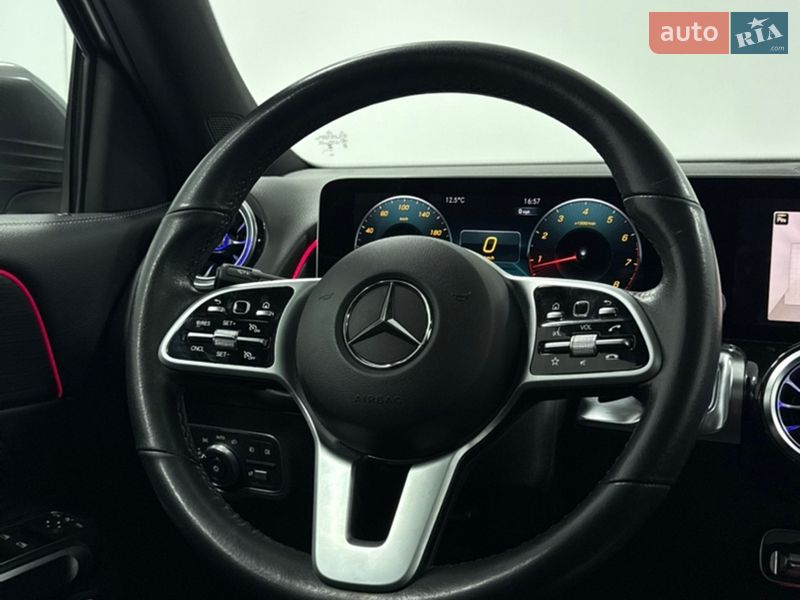 Внедорожник / Кроссовер Mercedes-Benz GLB-Class 2019 в Одессе