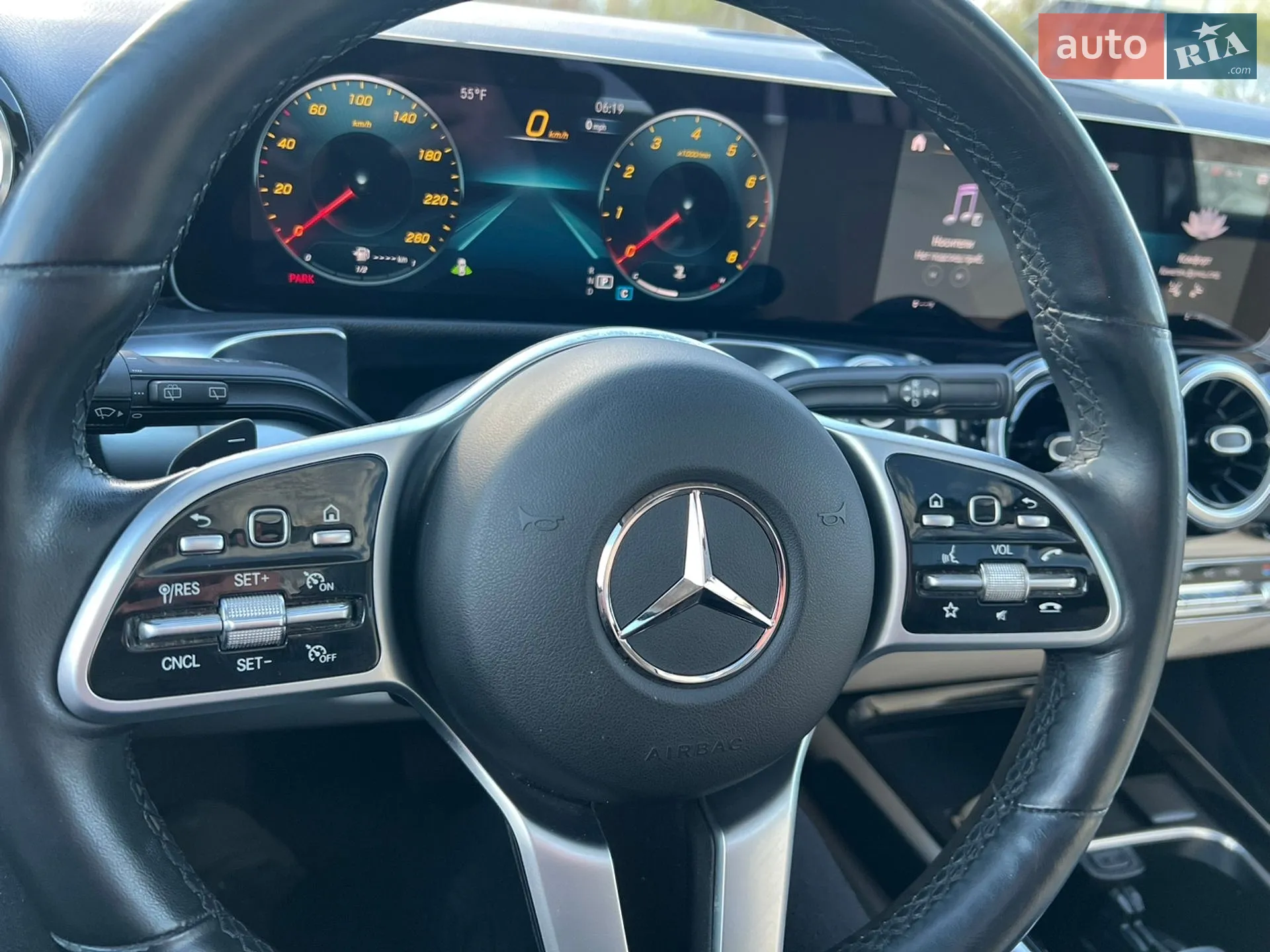 2020 Mercedes-Benz GLB - мініатюра 21