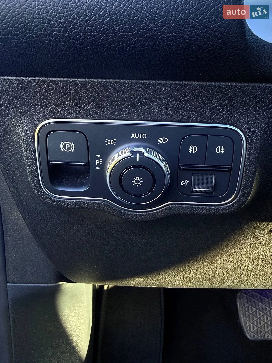 2021 Mercedes-Benz GLB - мініатюра 21