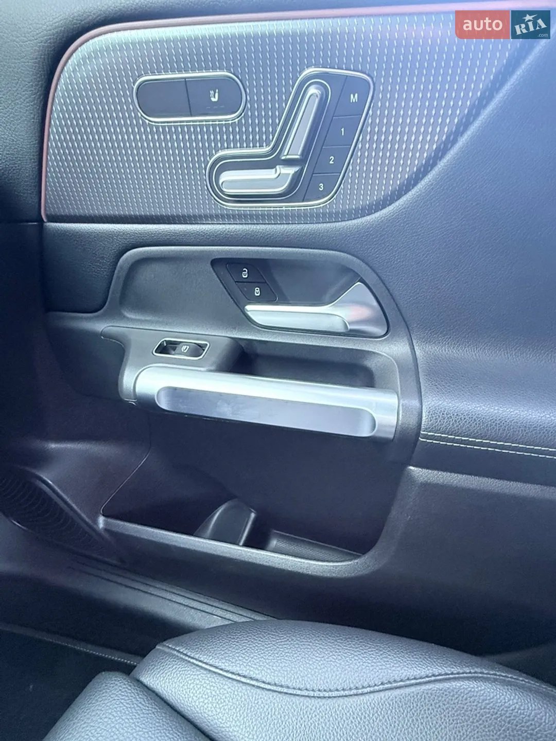 2021 Mercedes-Benz GLB - мініатюра 9