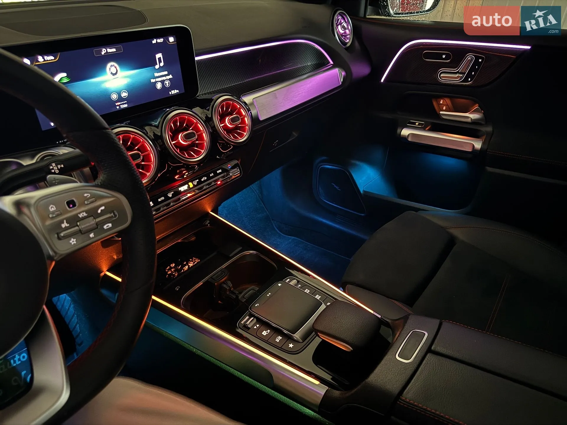 2021 Mercedes-Benz GLB - мініатюра 17