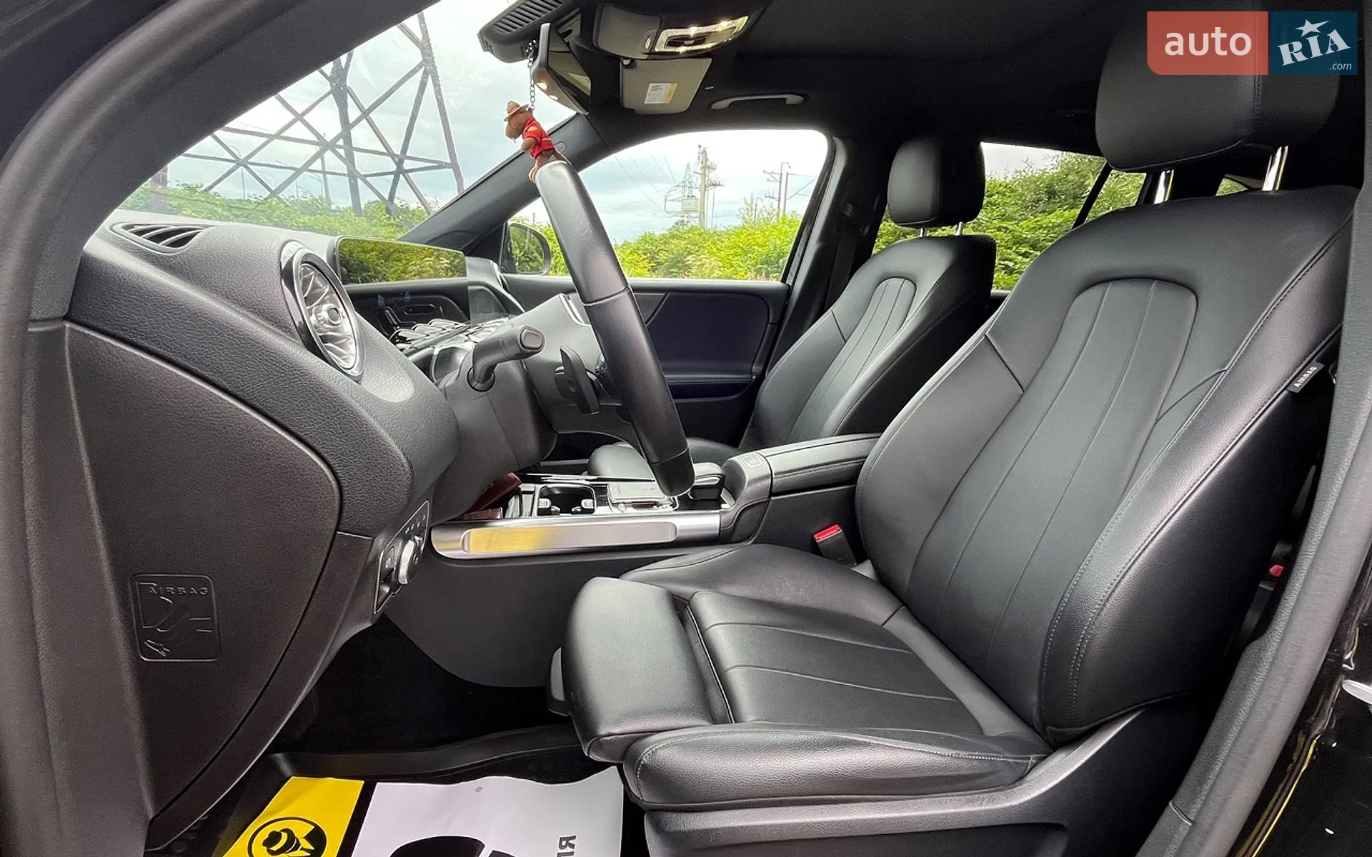 2019 Mercedes-Benz GLB - мініатюра 11