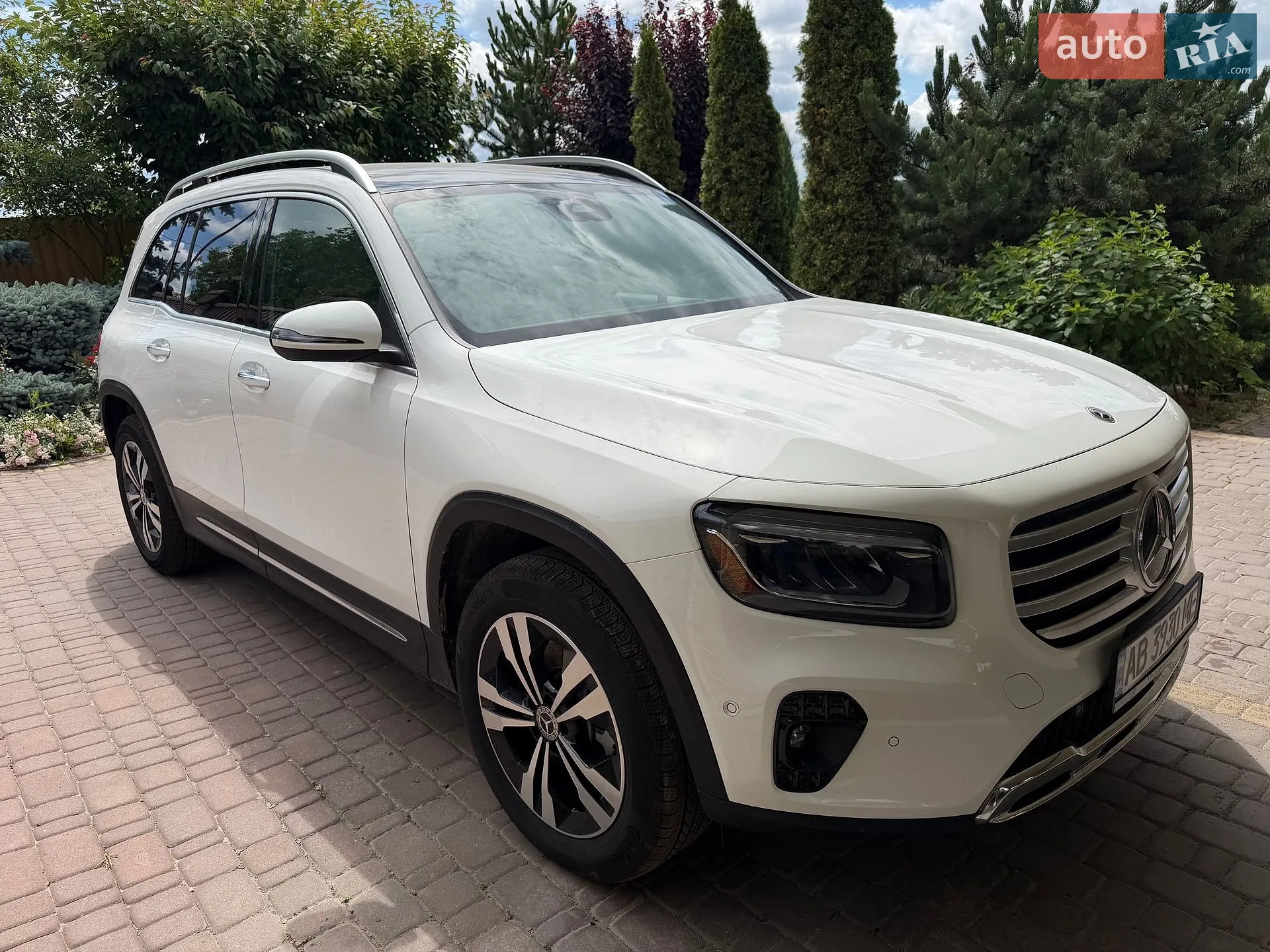 2025 Mercedes-Benz GLB - мініатюра 10