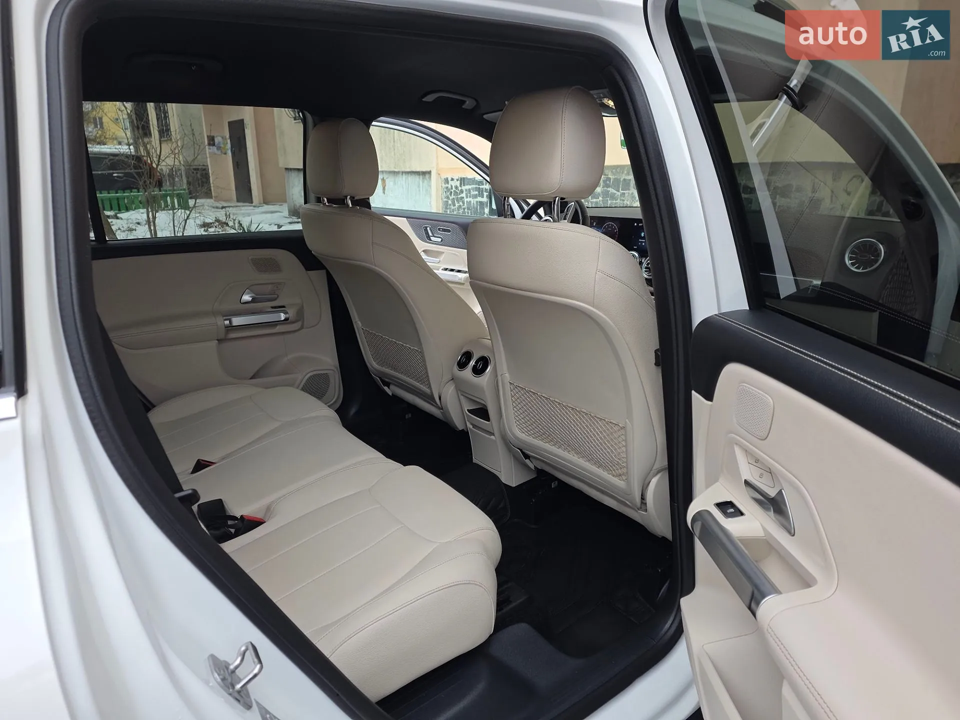 2024 Mercedes-Benz GLB - мініатюра 12