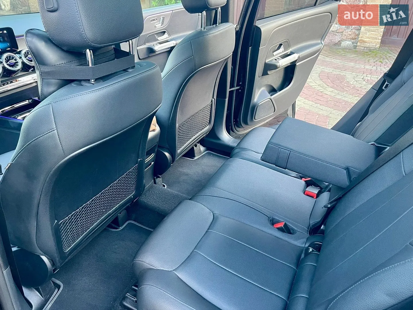 2023 Mercedes-Benz GLB - мініатюра 31