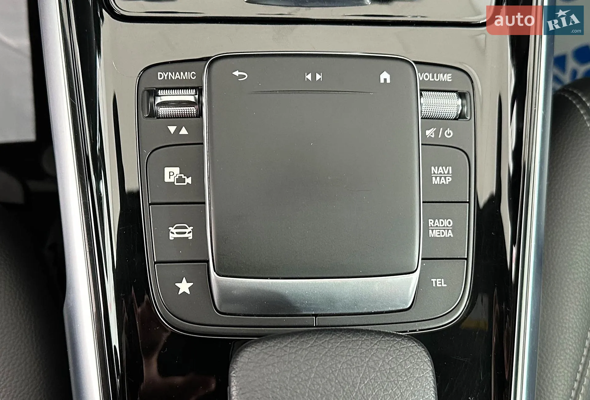 2021 Mercedes-Benz GLB - мініатюра 27