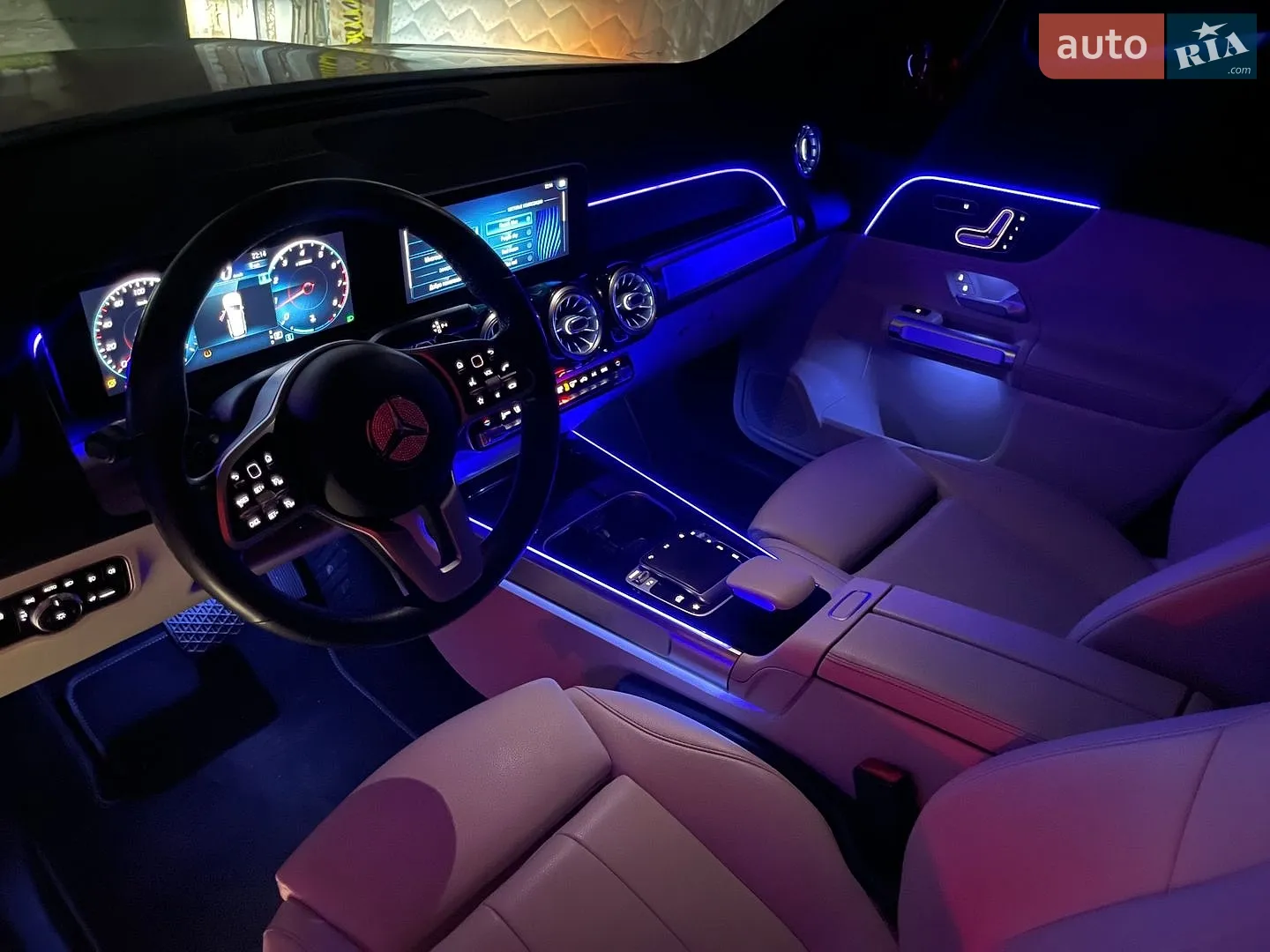 2020 Mercedes-Benz GLB - мініатюра 31