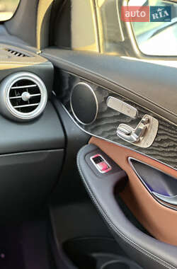 Внедорожник / Кроссовер Mercedes-Benz GLC-Class Coupe 2022 в 