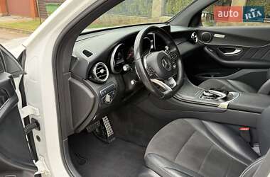Внедорожник / Кроссовер Mercedes-Benz GLC-Class Coupe 2017 в 