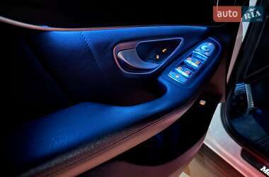 Внедорожник / Кроссовер Mercedes-Benz GLC-Class Coupe 2017 в 