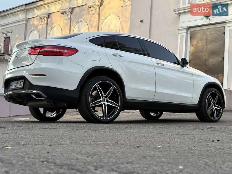 Внедорожник / Кроссовер Mercedes-Benz GLC-Class Coupe 2018 в 