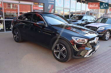 Позашляховик / Кросовер Mercedes-Benz GLC-Class Coupe 2022 в 
