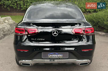 Позашляховик / Кросовер Mercedes-Benz GLC-Class Coupe 2020 в 