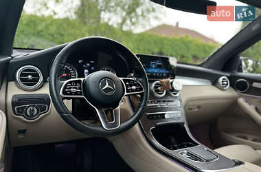 Позашляховик / Кросовер Mercedes-Benz GLC-Class Coupe 2020 в 