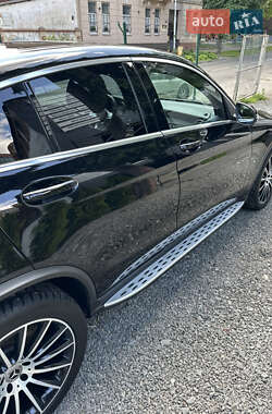 Внедорожник / Кроссовер Mercedes-Benz GLC-Class Coupe 2022 в 