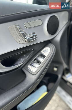 Внедорожник / Кроссовер Mercedes-Benz GLC-Class Coupe 2022 в 