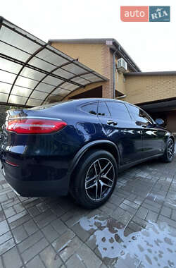 Внедорожник / Кроссовер Mercedes-Benz GLC-Class Coupe 2018 в 