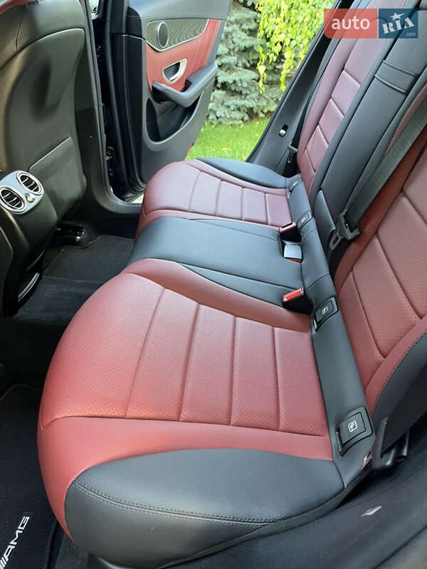 Позашляховик / Кросовер Mercedes-Benz GLC-Class Coupe 2018 в Дніпрі фото 8 Позашляховик / Кросовер Mercedes-Benz GLC-Class Coupe 2018 в Дніпрі