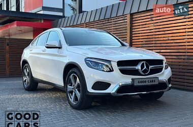 Внедорожник / Кроссовер Mercedes-Benz GLC-Class Coupe 2017 в 