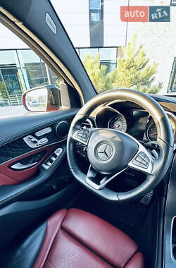 Внедорожник / Кроссовер Mercedes-Benz GLC-Class Coupe 2018 в 