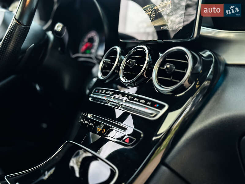 Внедорожник / Кроссовер Mercedes-Benz GLC-Class Coupe 2018 в Ровно фото 57 Внедорожник / Кроссовер Mercedes-Benz GLC-Class Coupe 2018 в Ровно