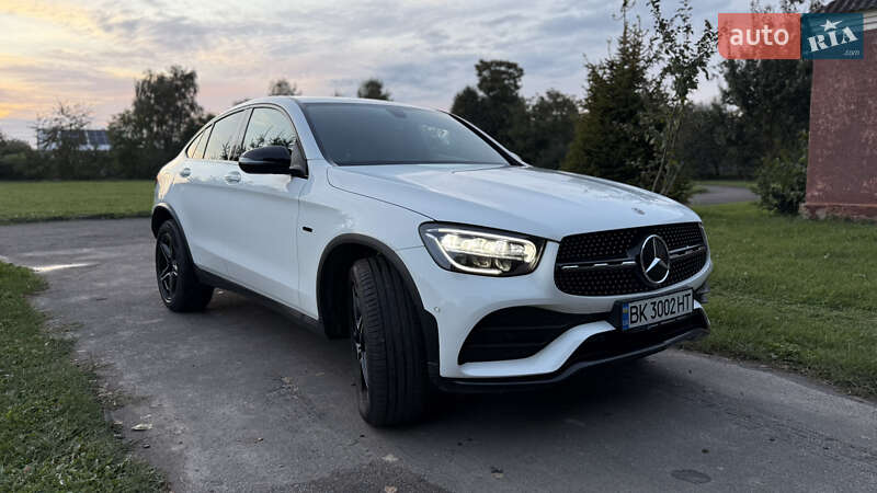 Позашляховик / Кросовер Mercedes-Benz GLC-Class Coupe 2020 в Млиніві
