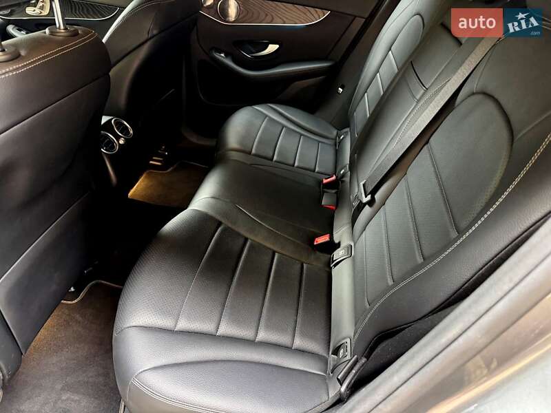 Позашляховик / Кросовер Mercedes-Benz GLC-Class Coupe 2017 в Хмельницькому фото 23 Позашляховик / Кросовер Mercedes-Benz GLC-Class Coupe 2017 в Хмельницькому